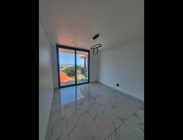 3 BEDROOM APARTMENT FOR SALE IN MORNINGSIDE